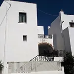 Annita's Village Apart-hotel