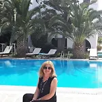 Annita's Village 3*