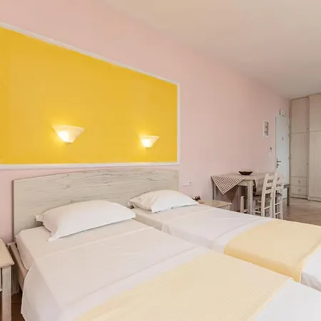 Annita's Village Appart hôtel 3*