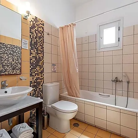 Апарт-отель Annita's Village 3*